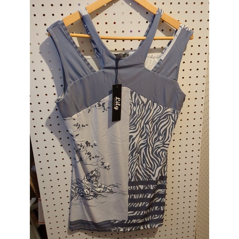 Lily By Firmiana Tiger Animal Print Athletic Top Medium